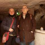 � qui che incontriamo le nostre guide: Vito Vessio, custode delle chiavi del castello, e Rocco De Adesis, presidente della Pro Loco